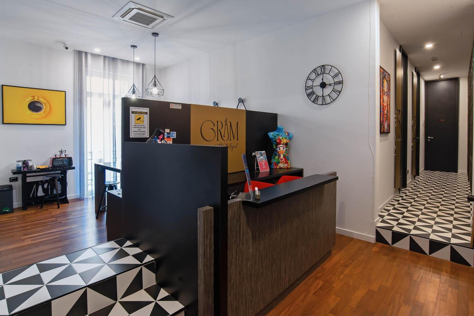 Gram Suites Naples Luaran gambar